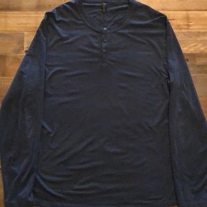 Men’s Lululemon Henley T-Shirt